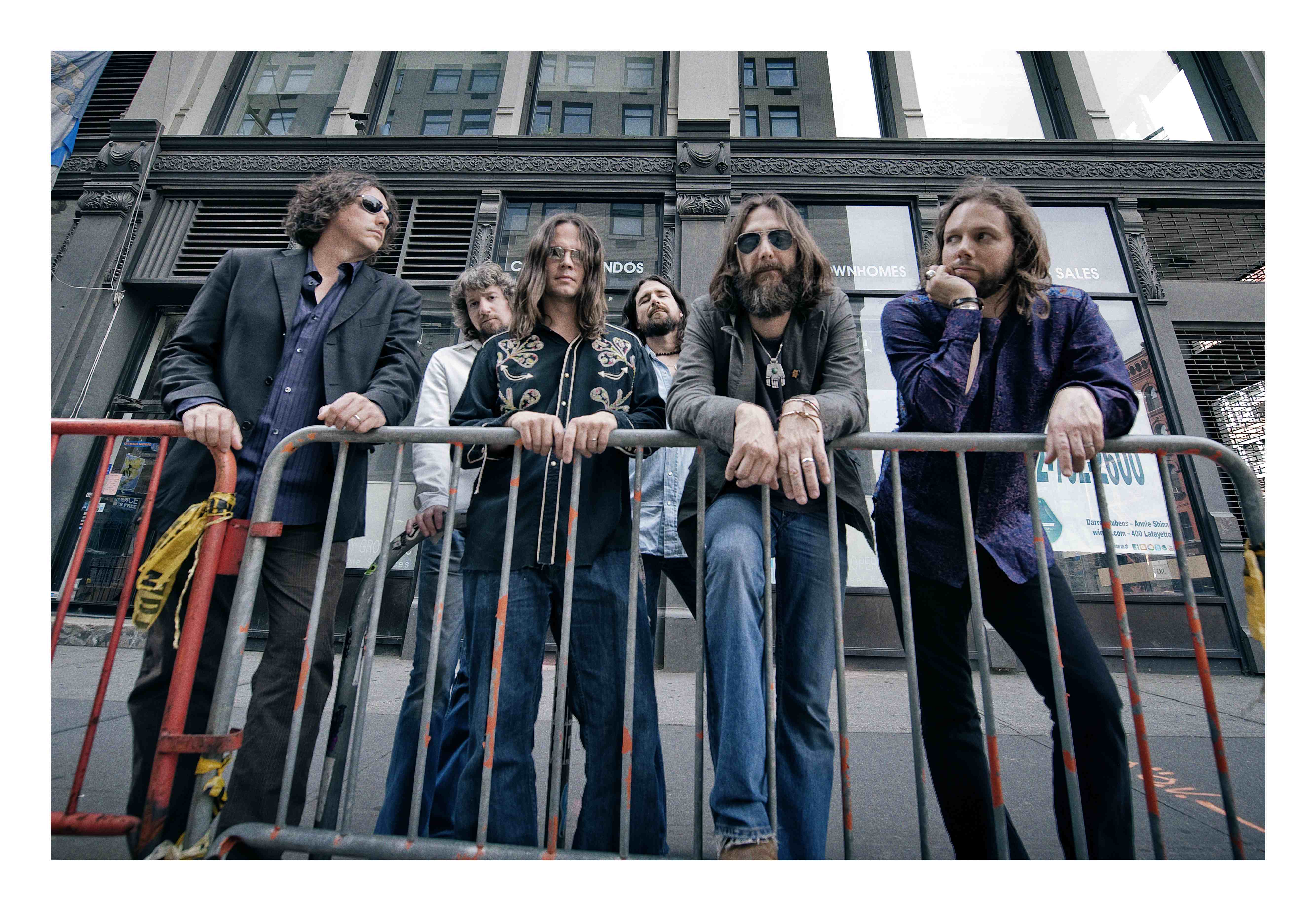 002_BLACKCROWES